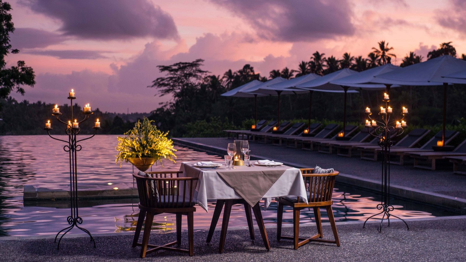 alila-ubud-pool-sunset