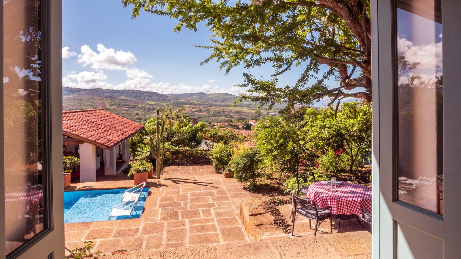 casa-del-pueblo-view