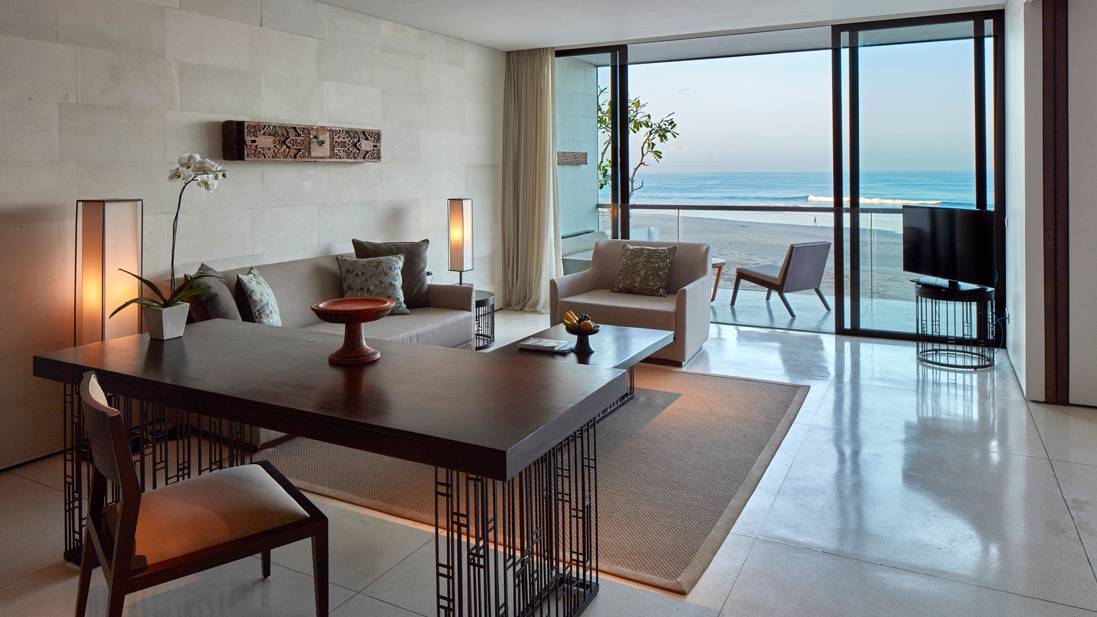 alila-seminyak-club-suite