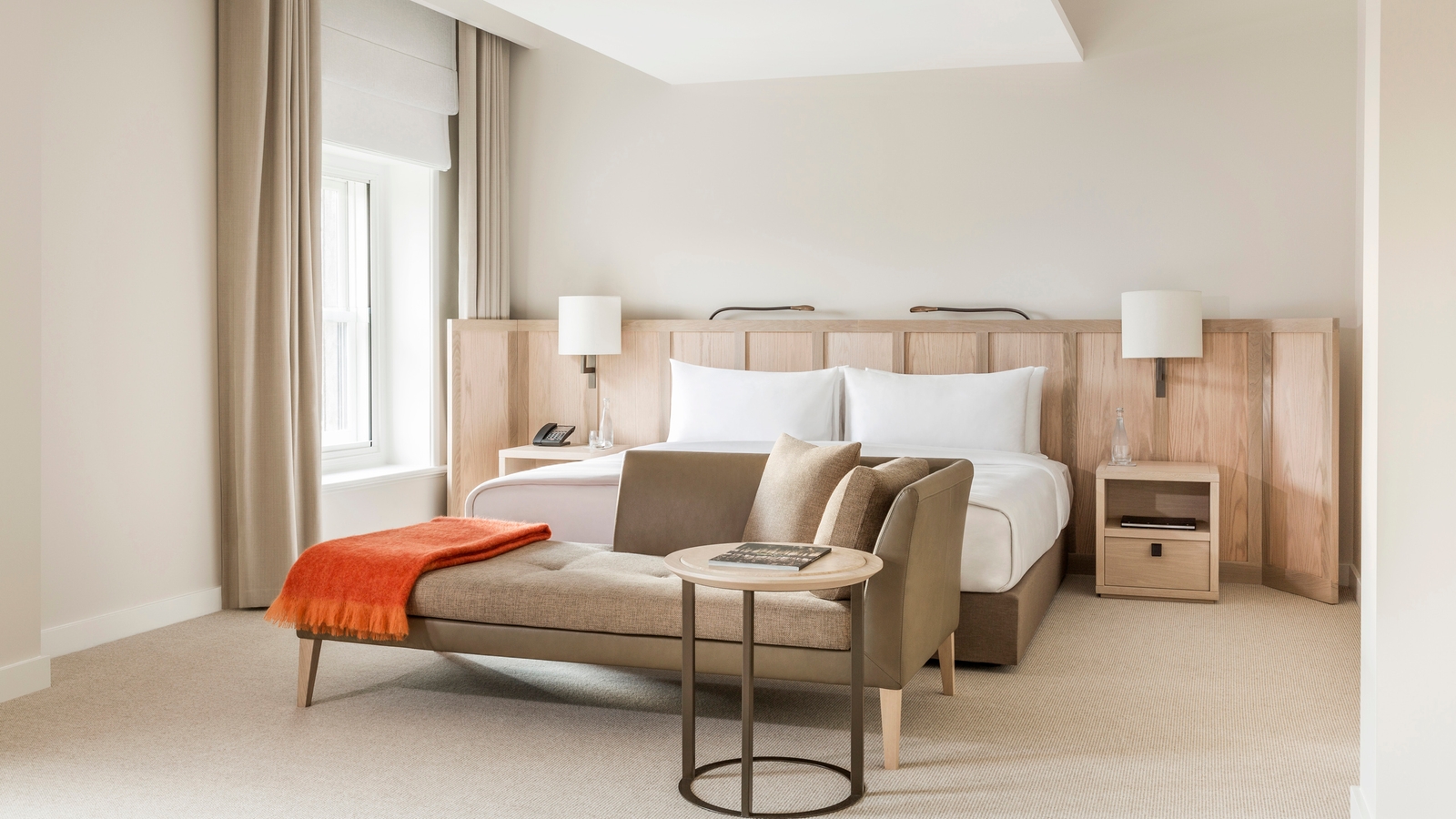 como-the-treasury-bedroom