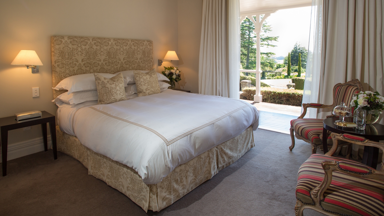 greenhill-lodge-hawkes-bay-bedroom