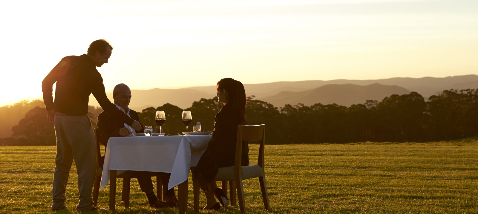 spices peak lodge dining