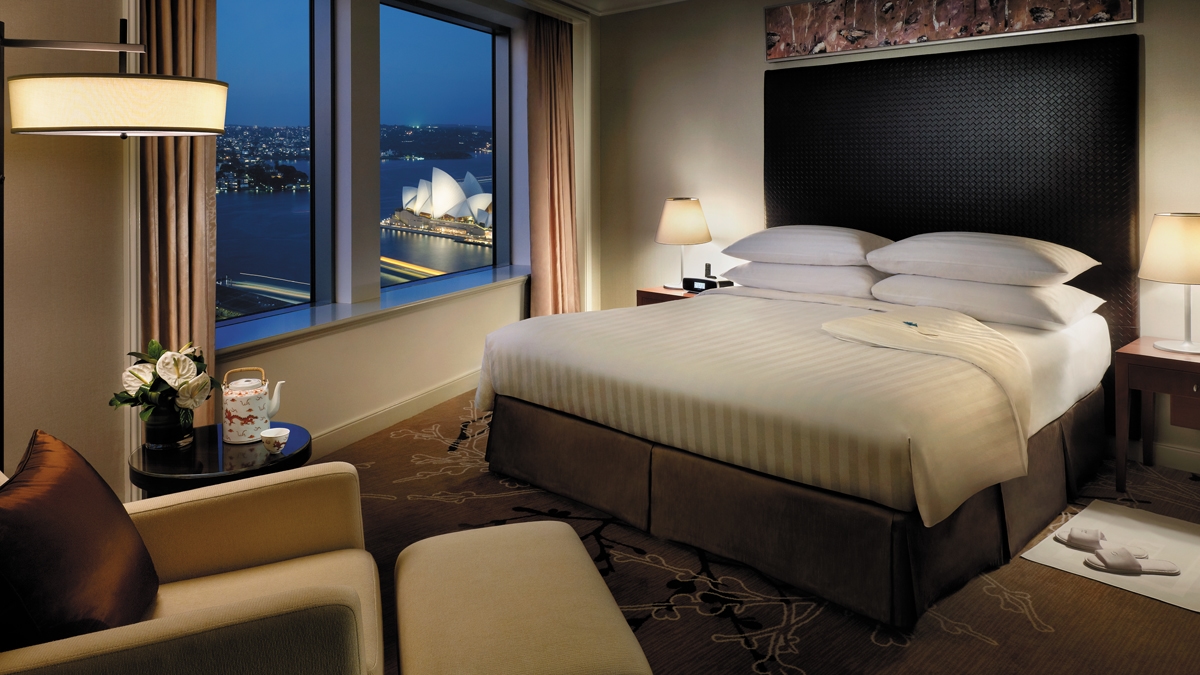 shangri-la-sydney-bedroom