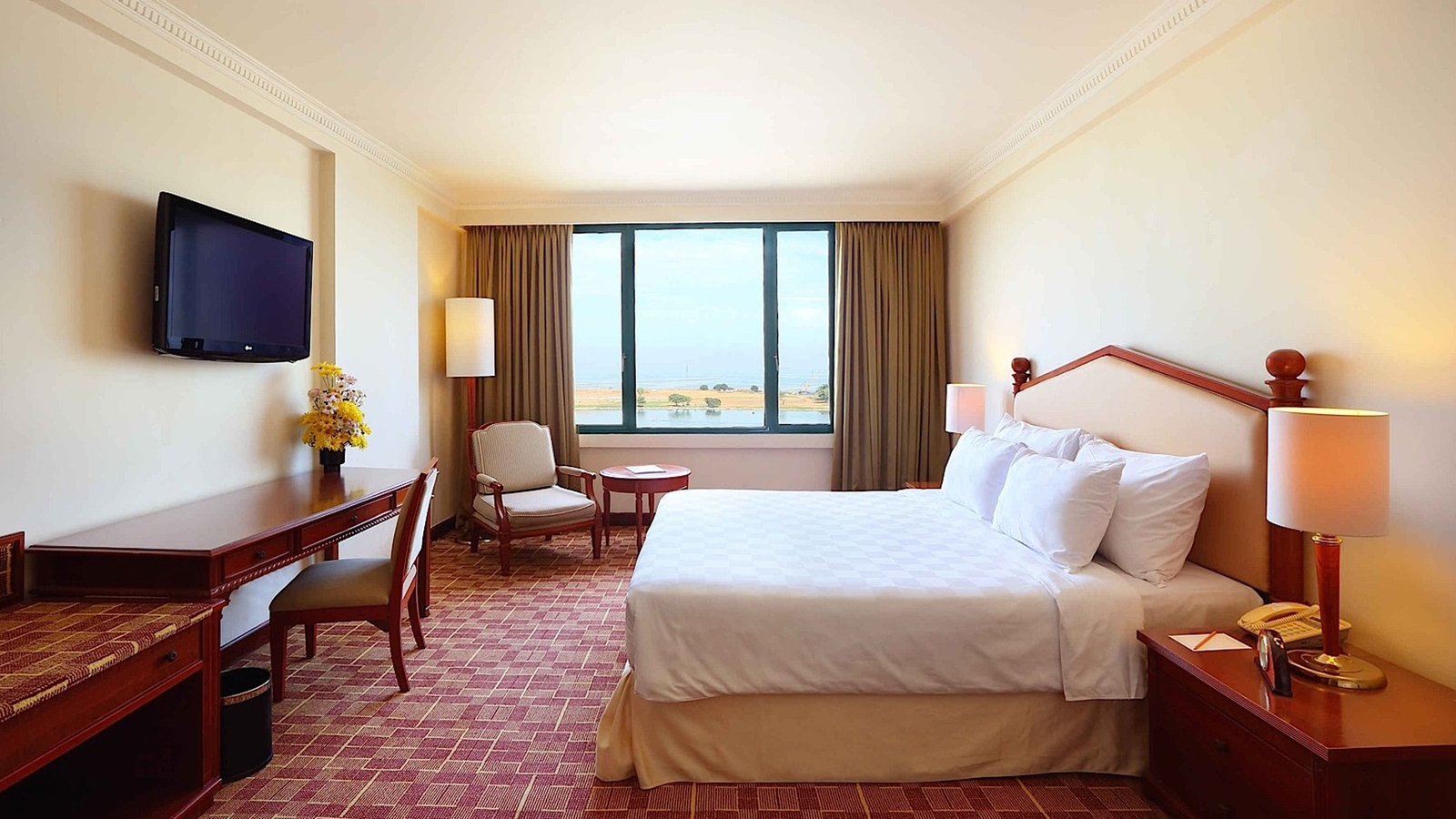 aryaduta-makassar-bedroom