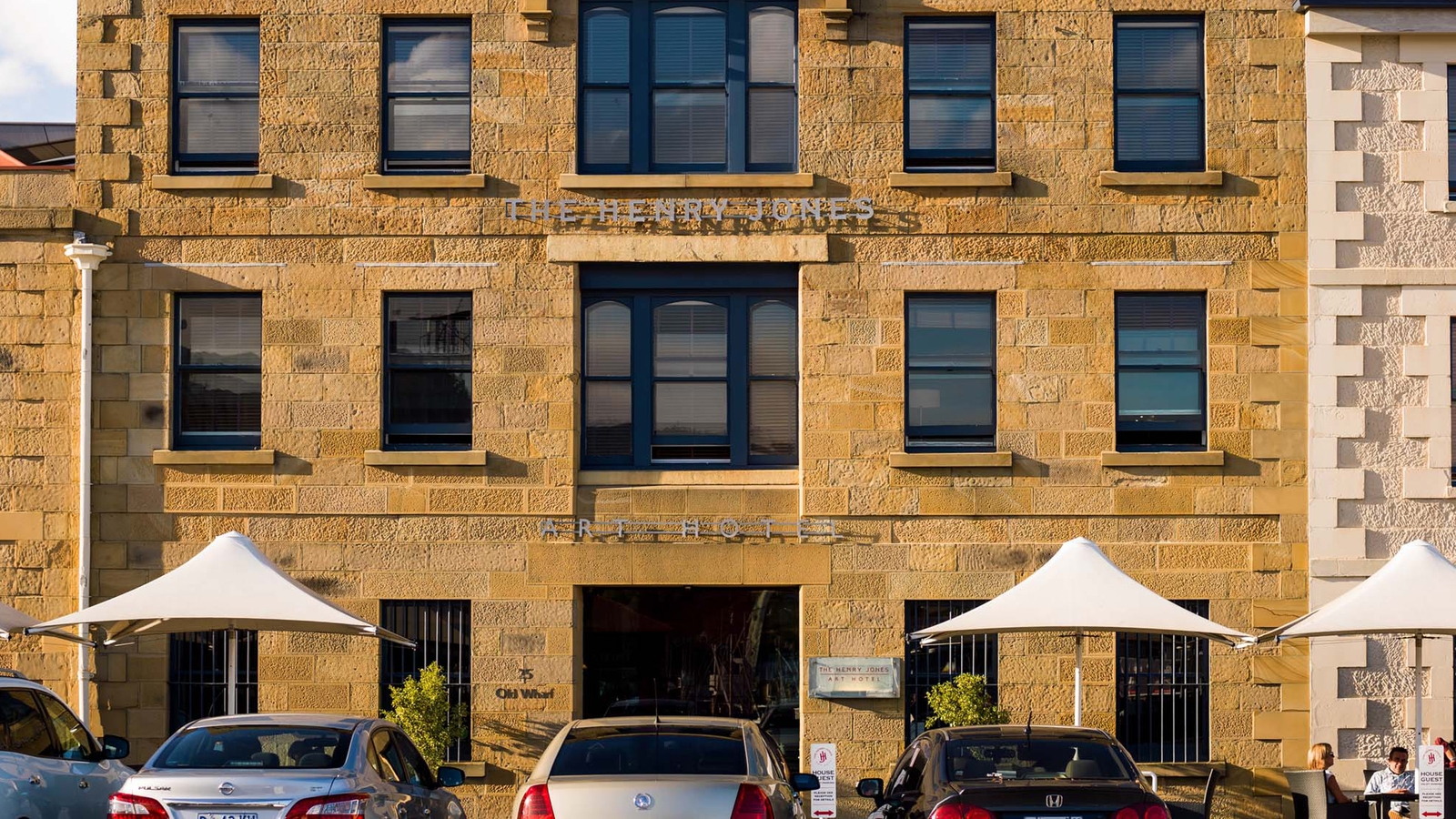 henry-jones-tasmania-exterior