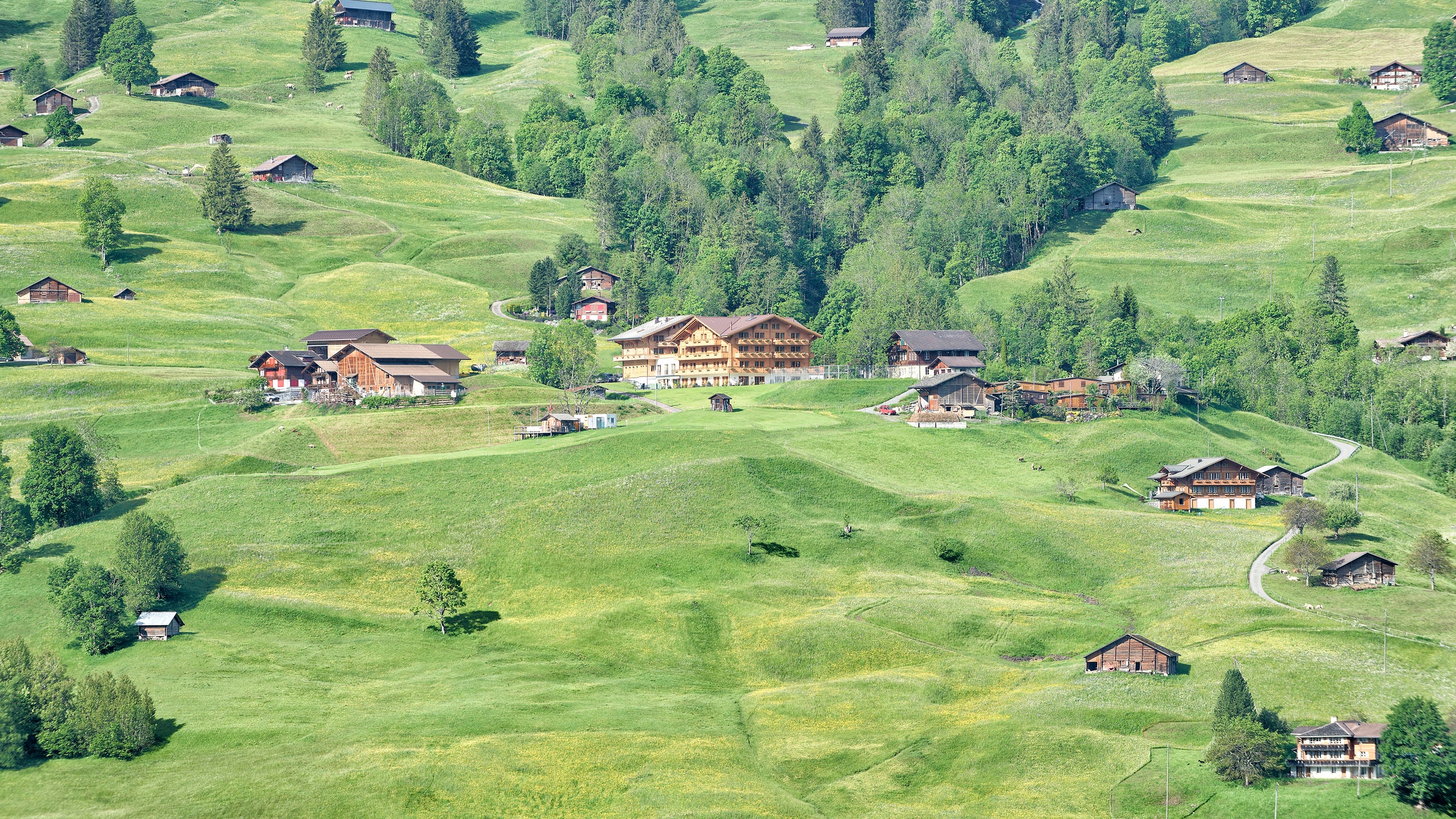 hotel-aspen-surroundings