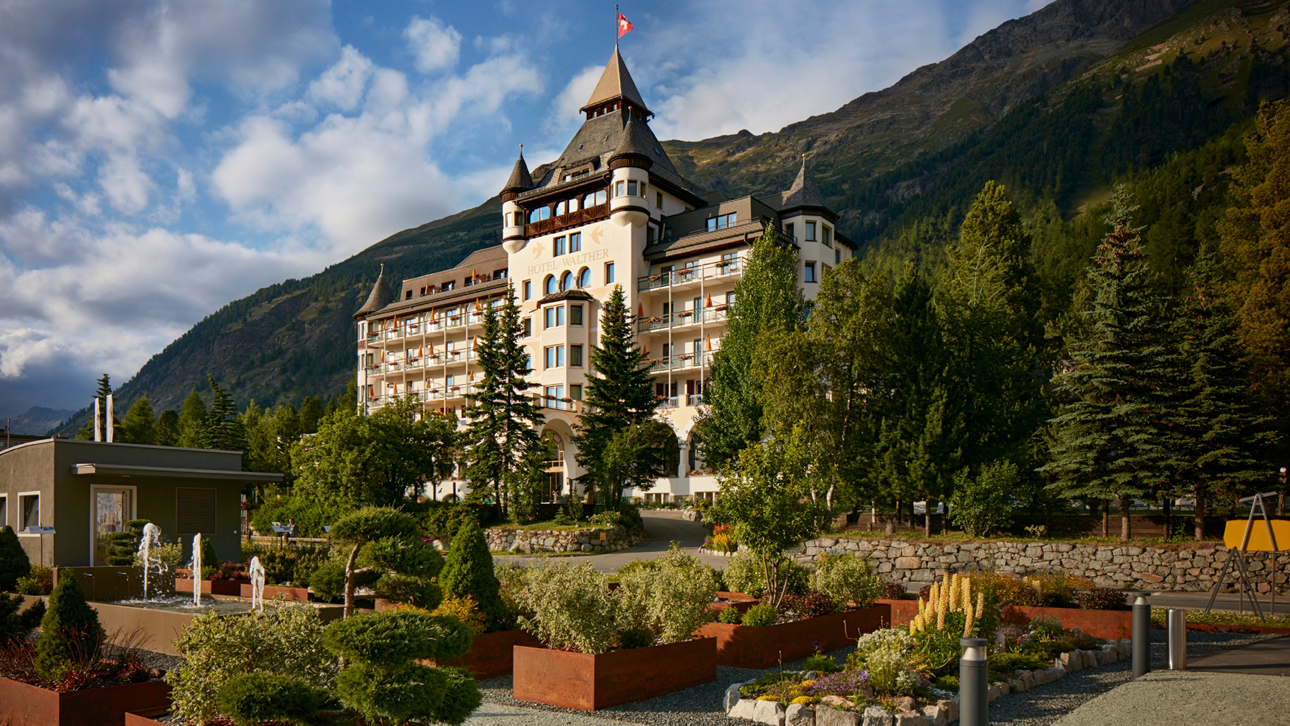 walther-pontresina-exterior