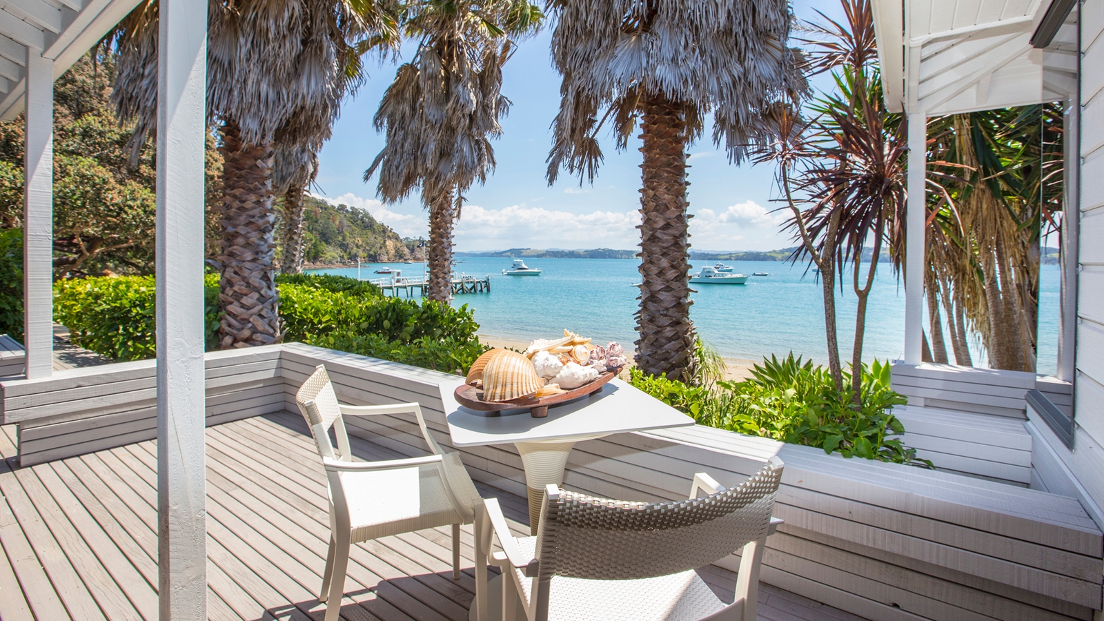 huntaway-lodge-decking