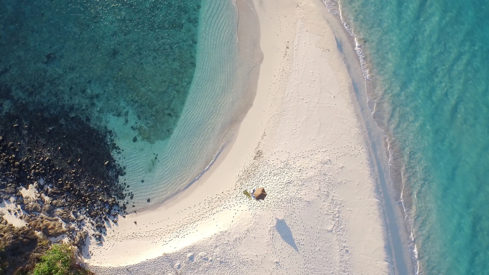 yasawa-island-beach-aerial