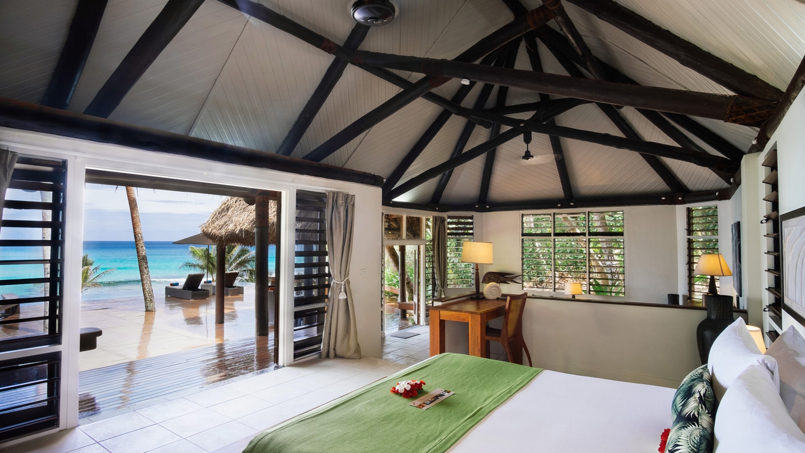 yasawa-island-bedroom