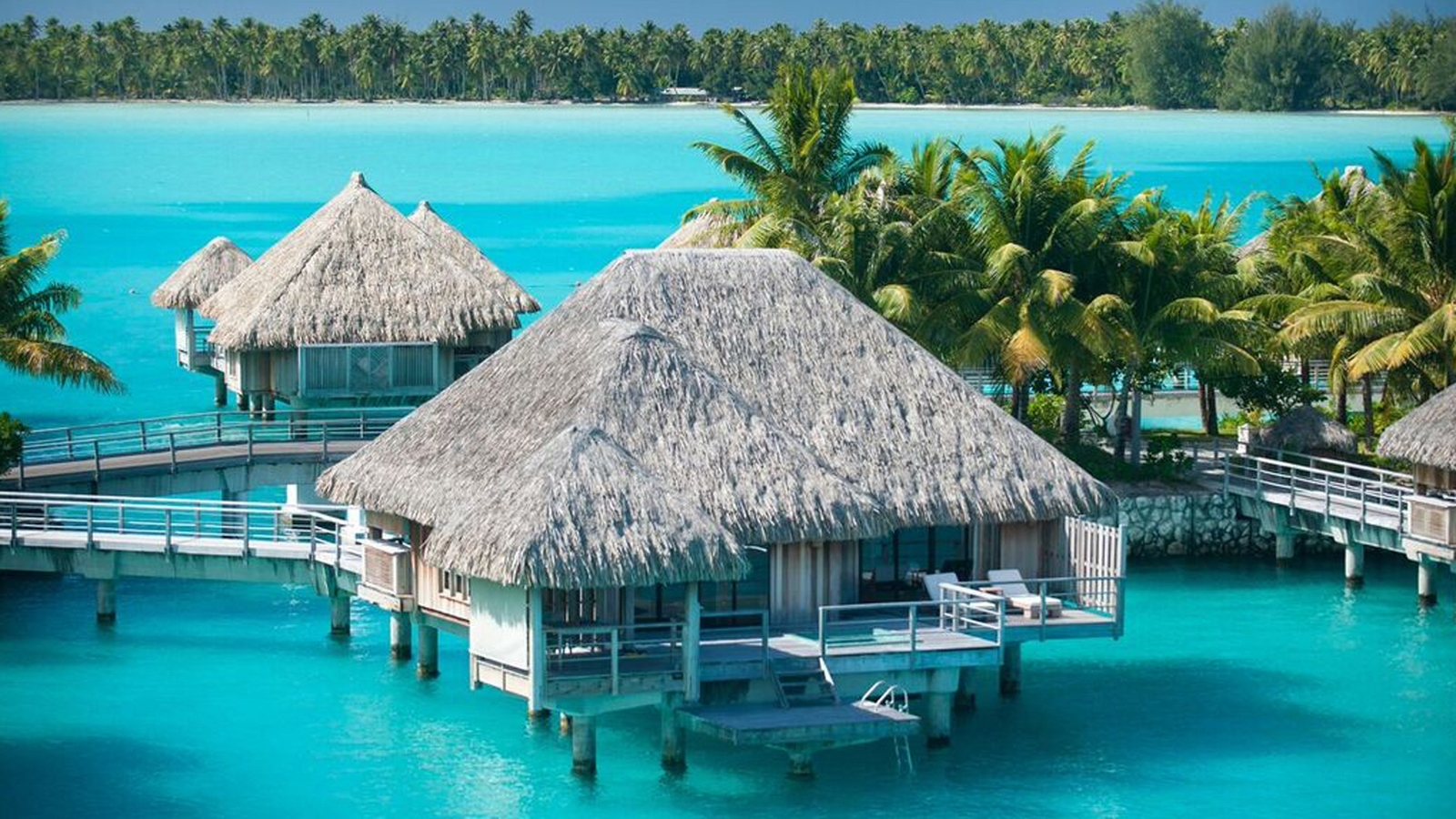 st-regis-bora-bora-overwater-villa