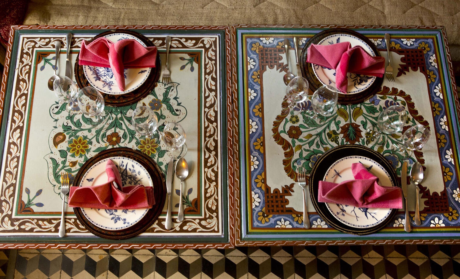 hotel nord pinus food table