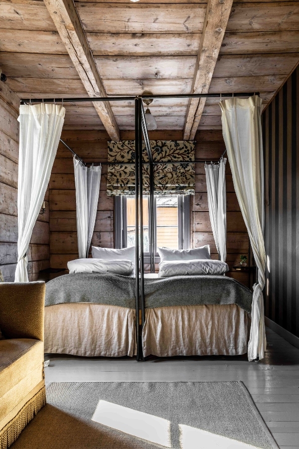 One of Åmot's bedrooms.