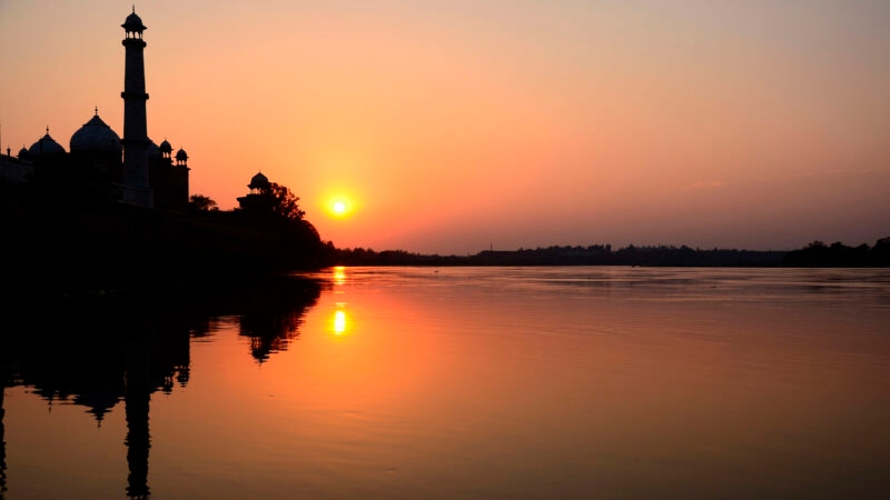 taj-mahal-sunset-agra-india