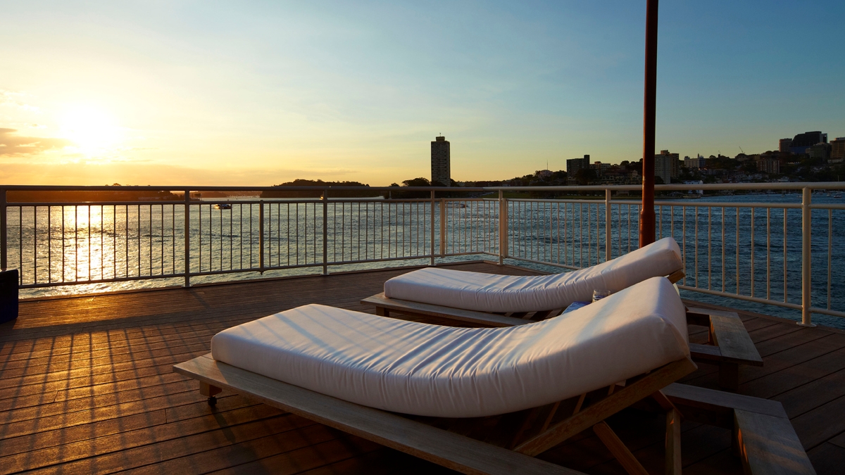 pier-one-sydney-terrace-sunset