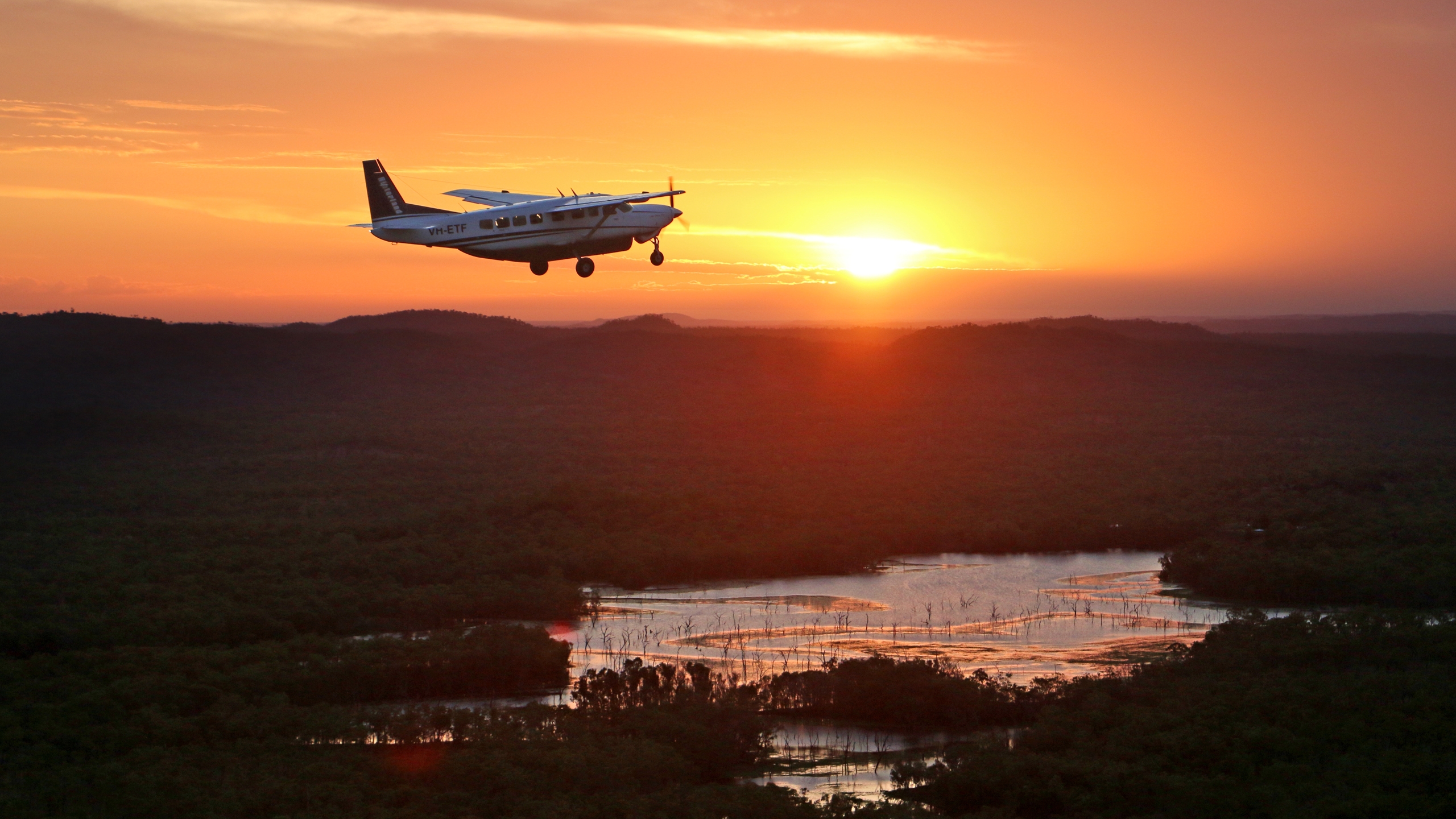 crystalbrook-lodge-light-aircraft
