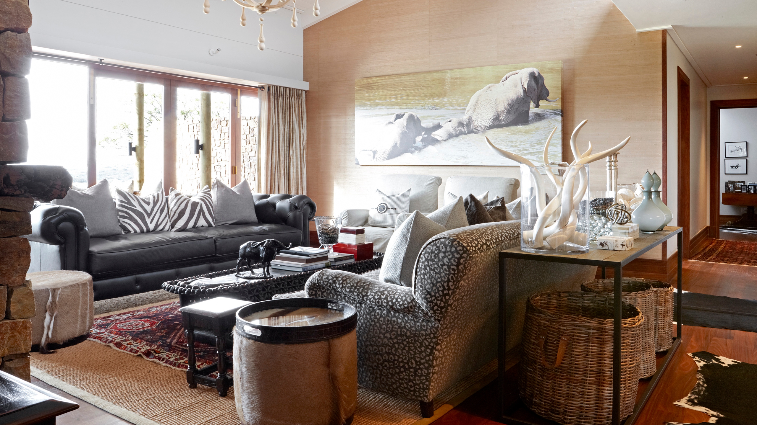 Kwandwe-Fort-House-lounge