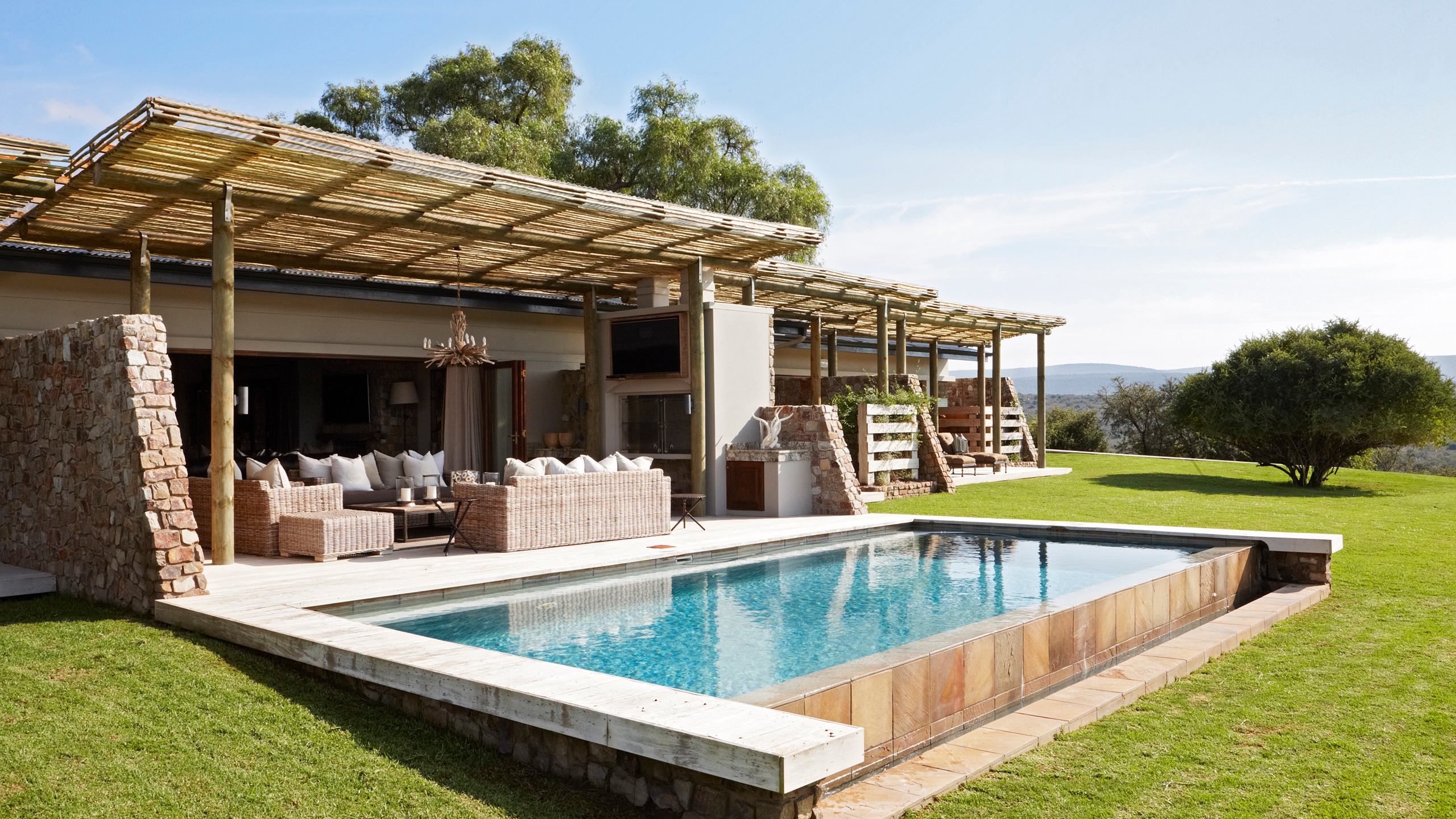 Kwandwe-Fort-House-pool