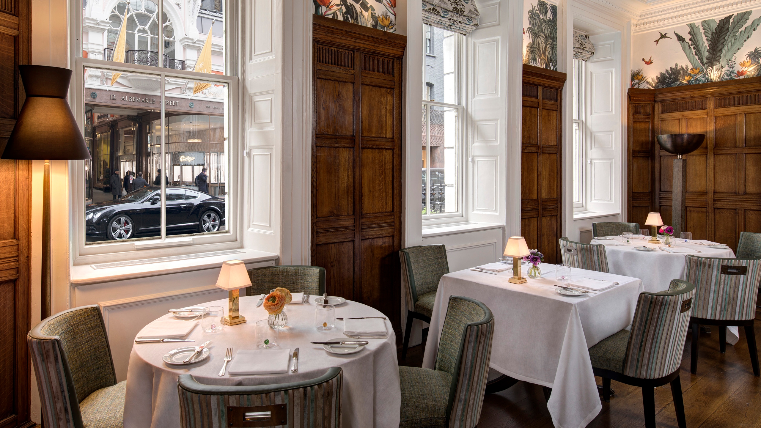 Beck_at_Browns-london