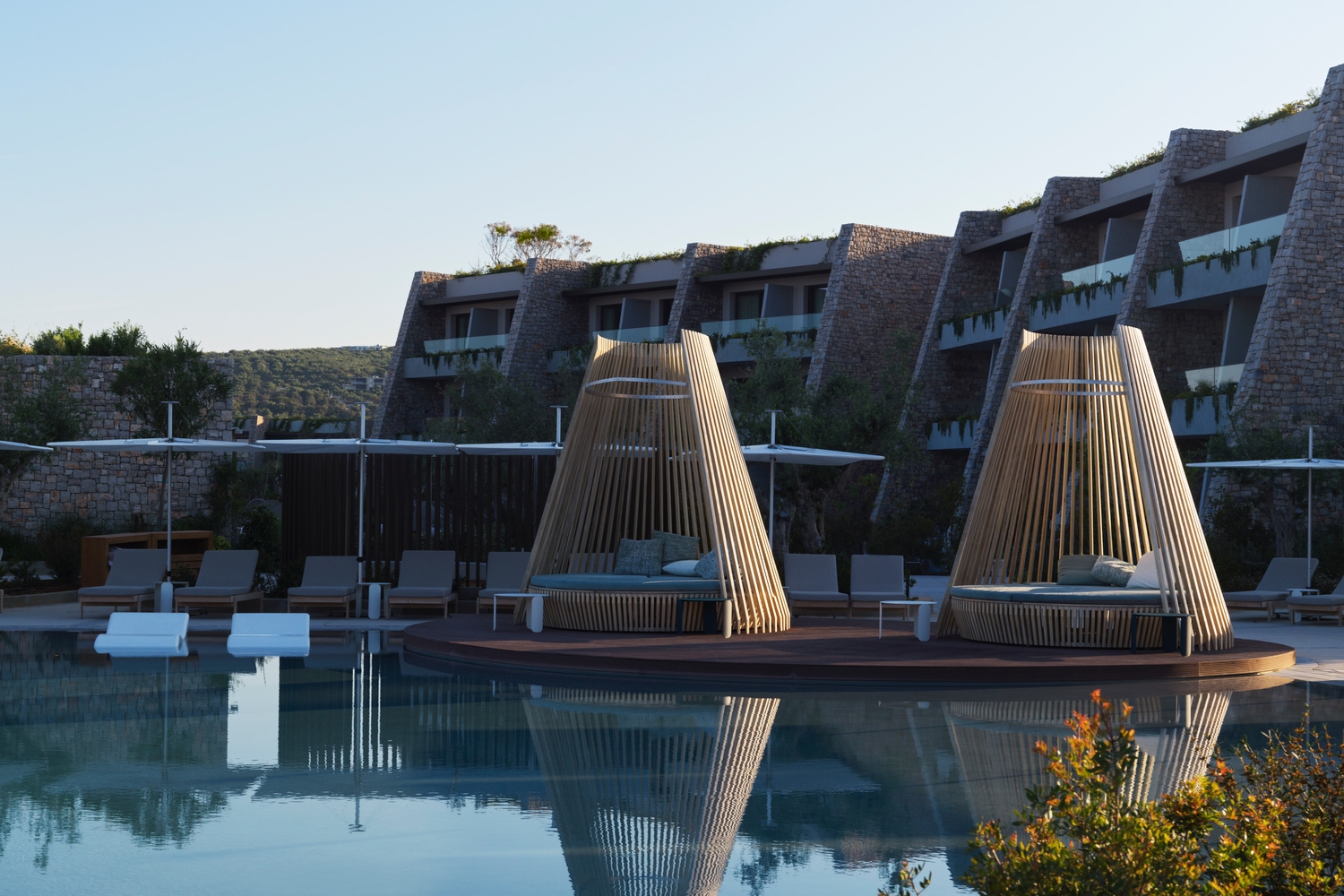 W Costa Navarino exterior view with pool
