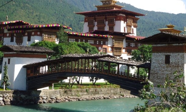 A Deluxe Bhutan Adventure and Thai Beach Relaxation