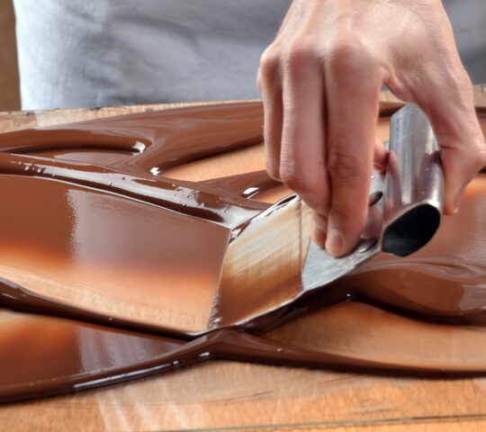 swiss-chocolate-making