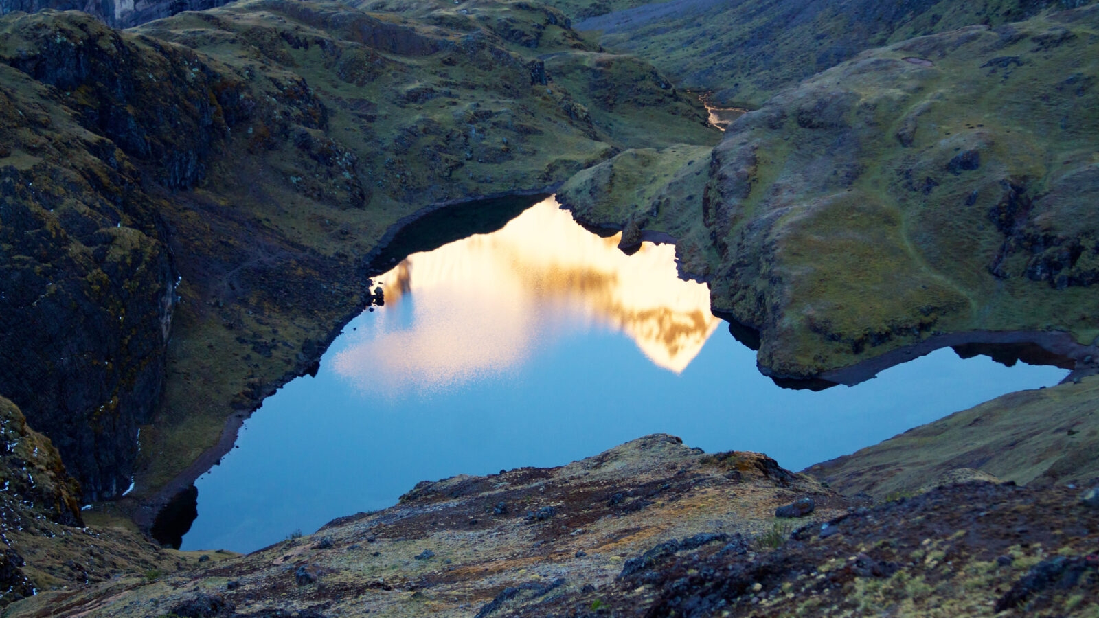 lares-trek-peru-reflection