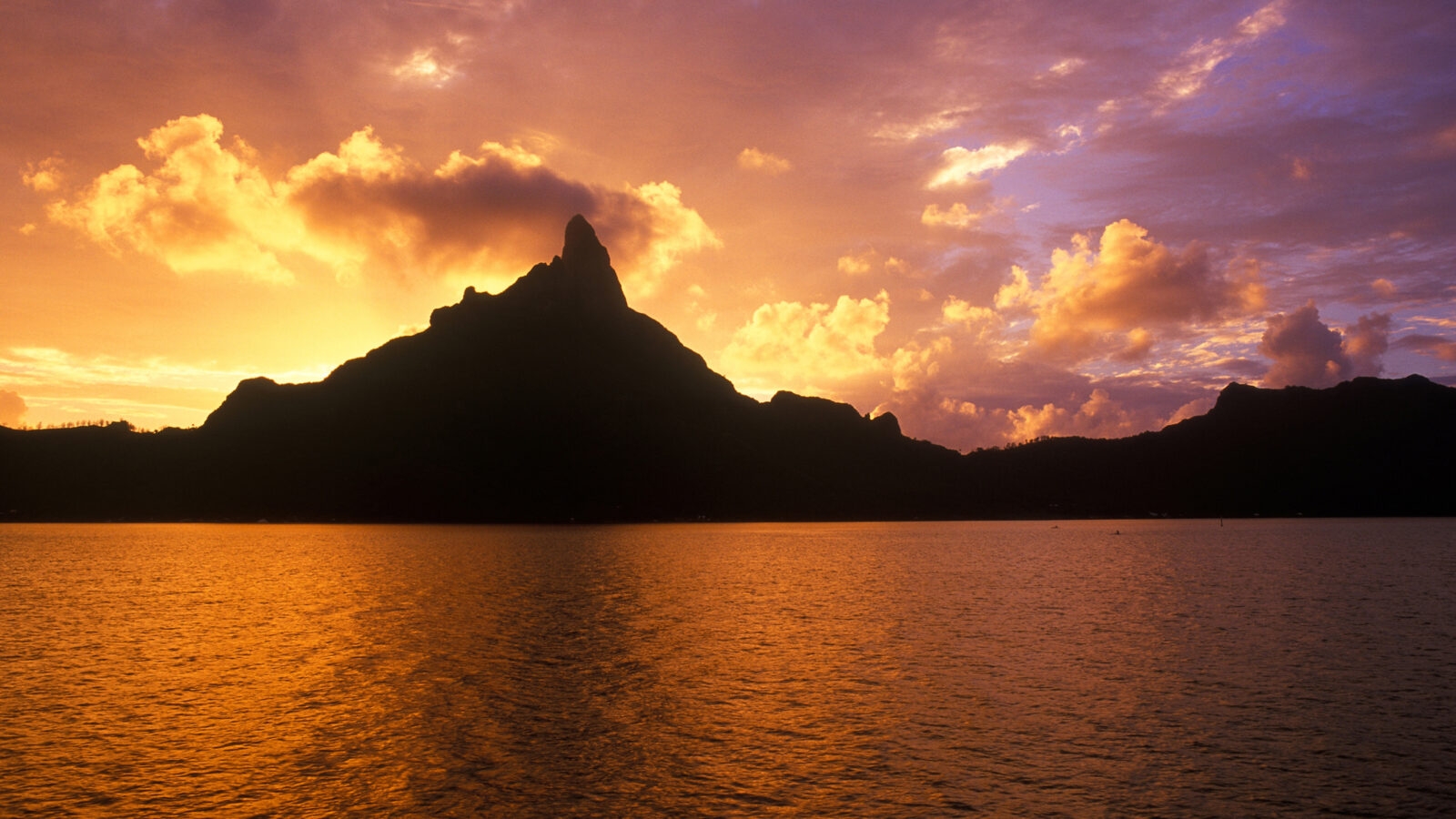 mount-otenamu-sunset