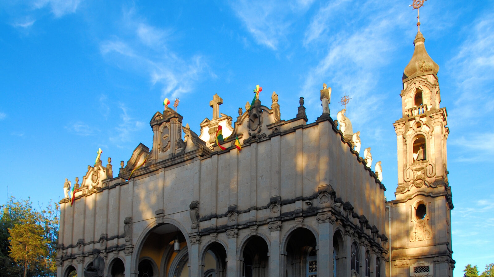 addis-ababa-holy-trinity-cathedral