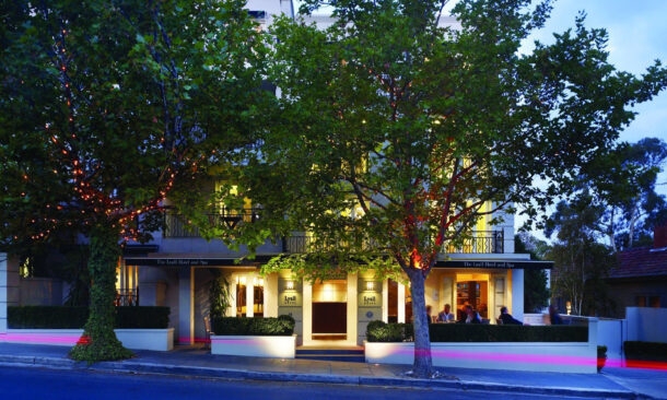 Lyall Hotel