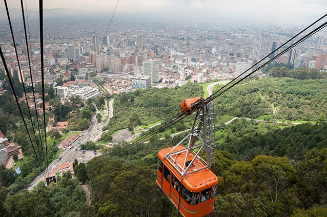 Jacada Colombia - Cable car in Bogota. Colombia