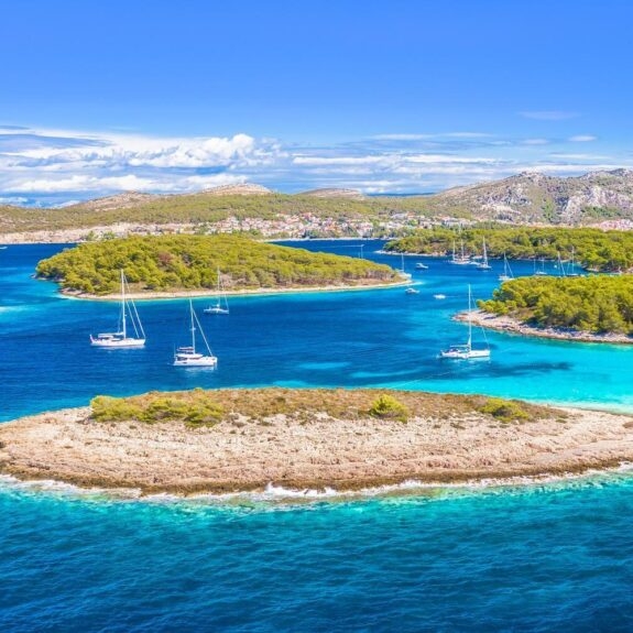 When is the Best Time to Visit the Mediterranean? thumbnail