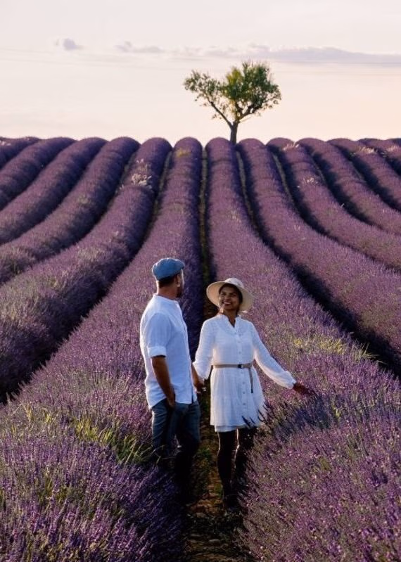 couple romance Provence france