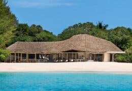 Mnemba Island Lodge