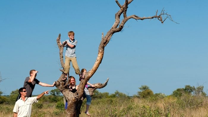 Morukuru-Kidz-Tracking-on-Morukuru's-Private-Property.jpg