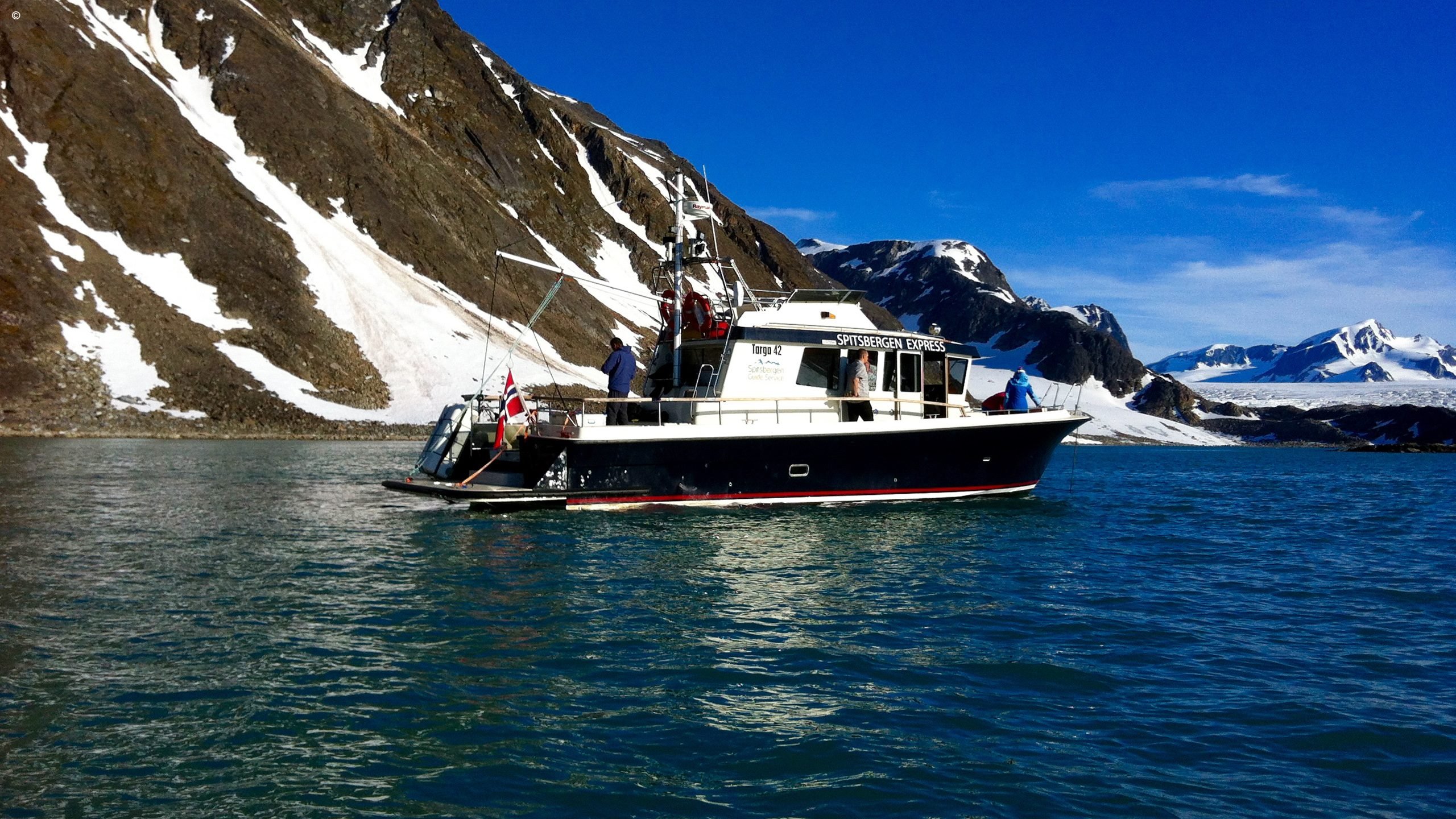 hal cruise spitsbergen