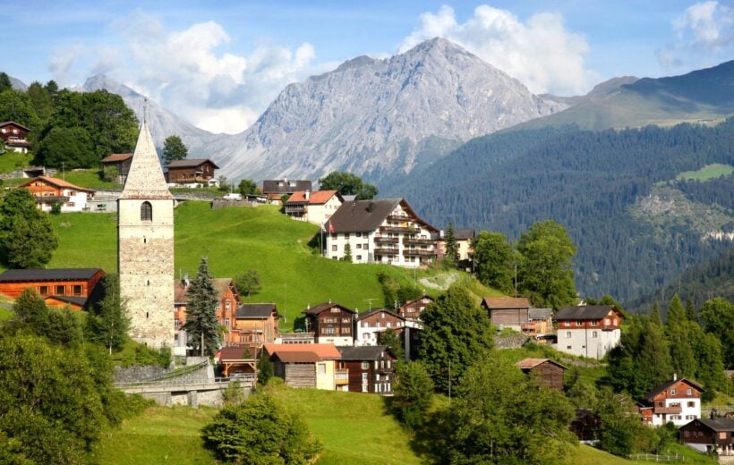 gstaad-town-and-mountains