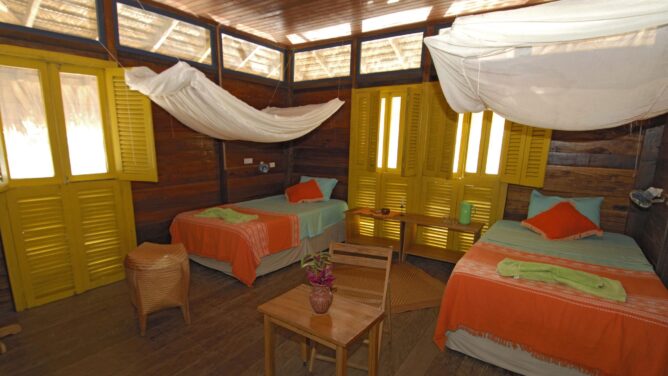 uacari-lodge-bedroom-brazil