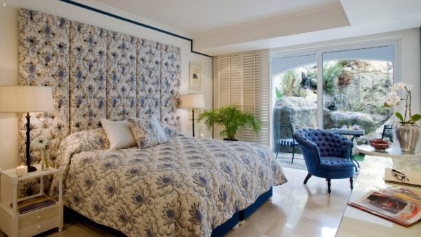 Bedroom interior, Twelve Apostles, Cape Town, South Africa