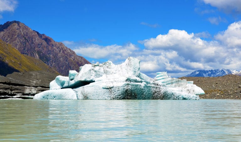 tasman-glacier-new-zealand