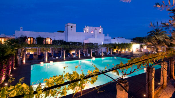 masseria-torre-maizza-hotel-pool-puglia-italy