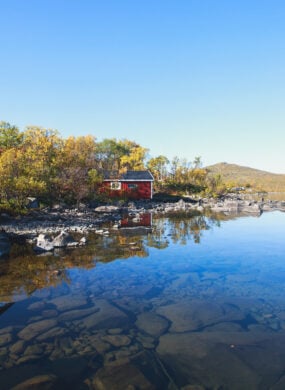 autumn-landscape-abisko-swedish-lapland