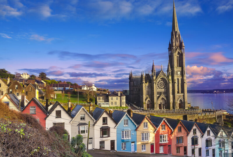 colourful-houses-cobh-cork-ireland