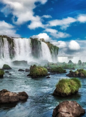 iguacu-falls-brazil-latin-america