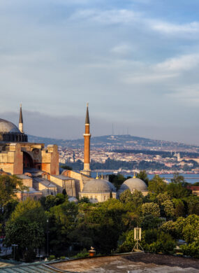 hagia-sophia-istanbul-skyline