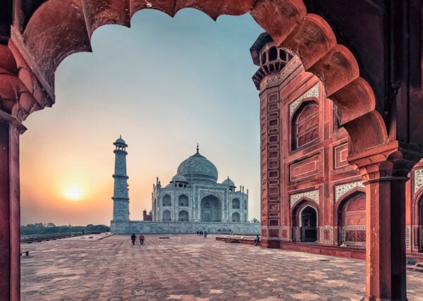 The Taj Mahal in sunrise light, Agra, India