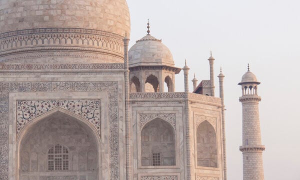 Detailed view on Taj Mahal arhitecture