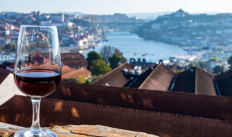 Tasting port in Porto