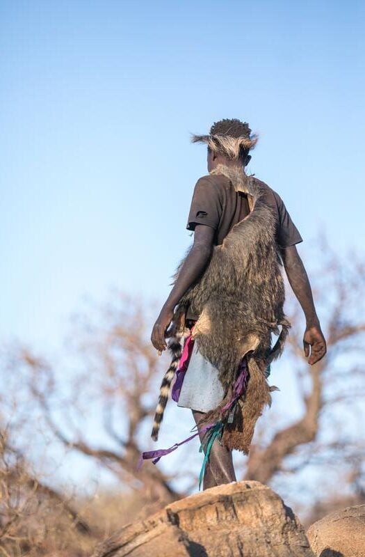 hadzabe man, tanzania