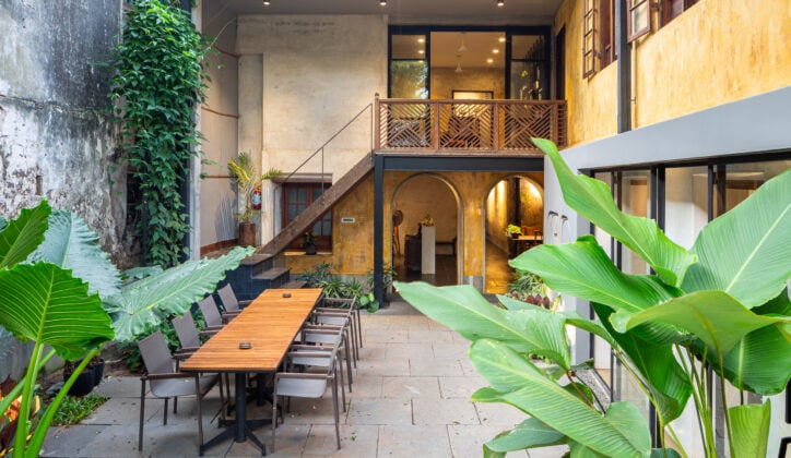 Outdoor courtyard at the Postcard Mandalay Hall, India